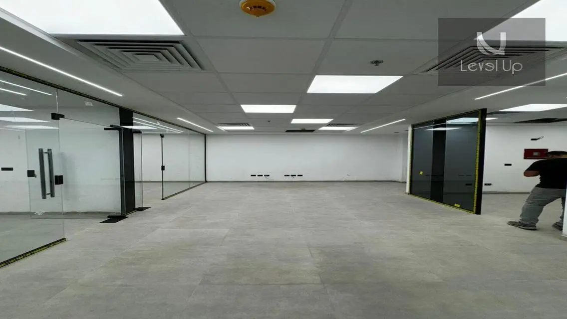 Office for rent n Mivida Superlux air conditioning
