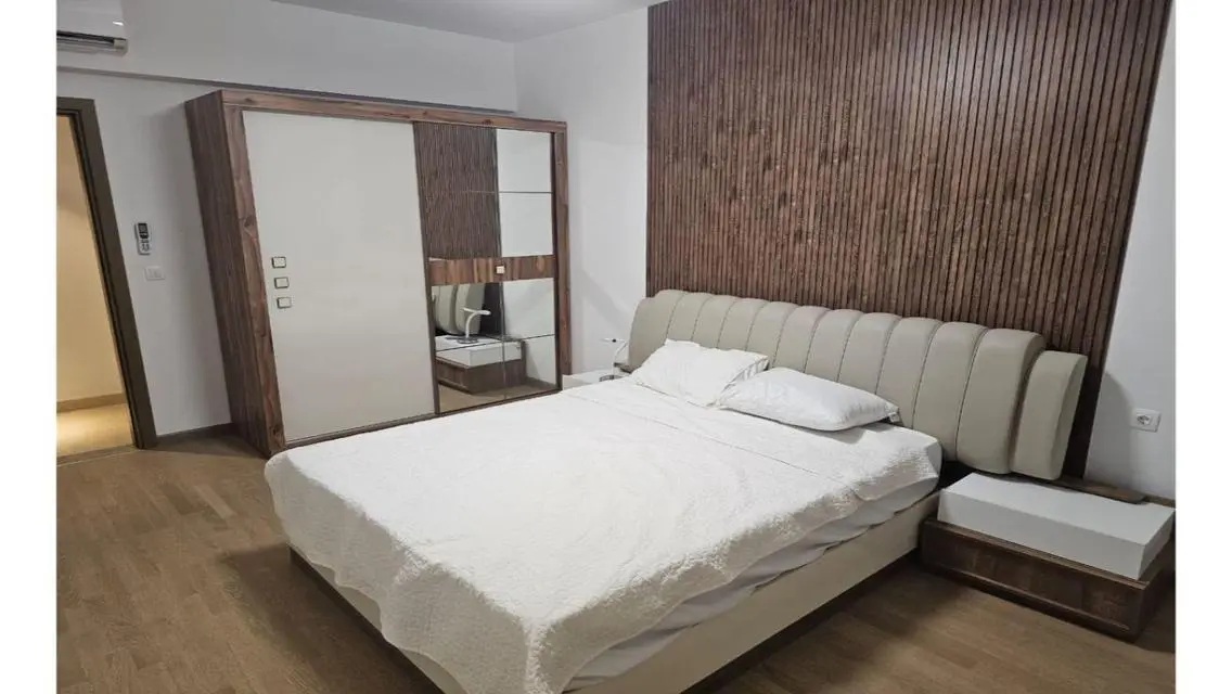 Furnished Apartment for Rent in Uptown