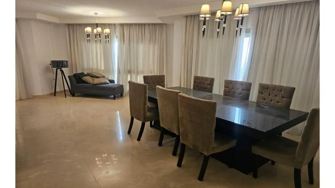 Furnished Apartment for Rent in Uptown