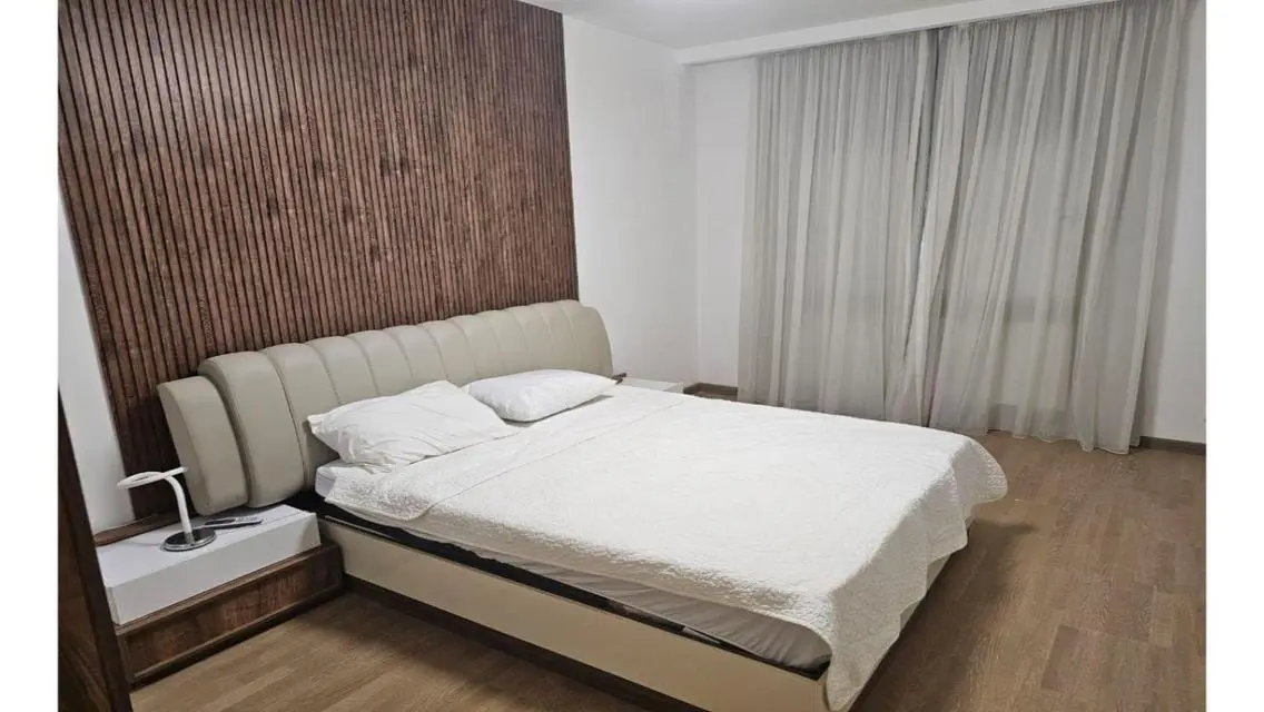 Furnished Apartment for Rent in Uptown