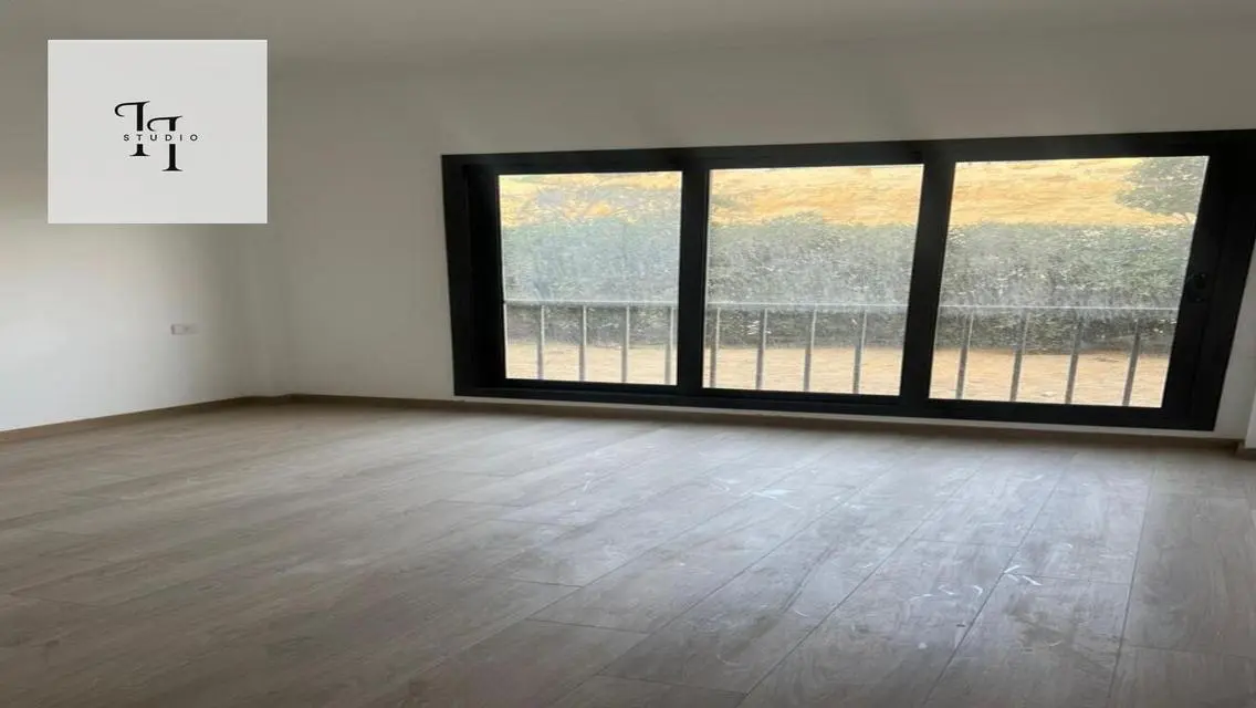 For Rent Flat With Private Garden Semi Furnished