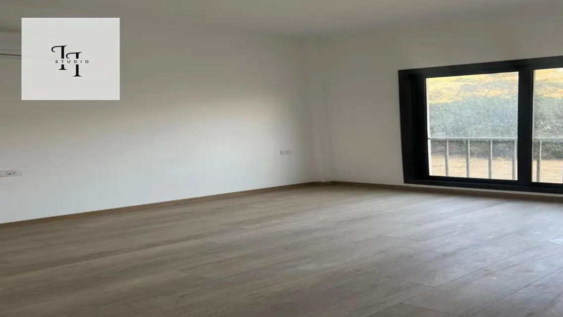 For Rent Flat With Private Garden Semi Furnished