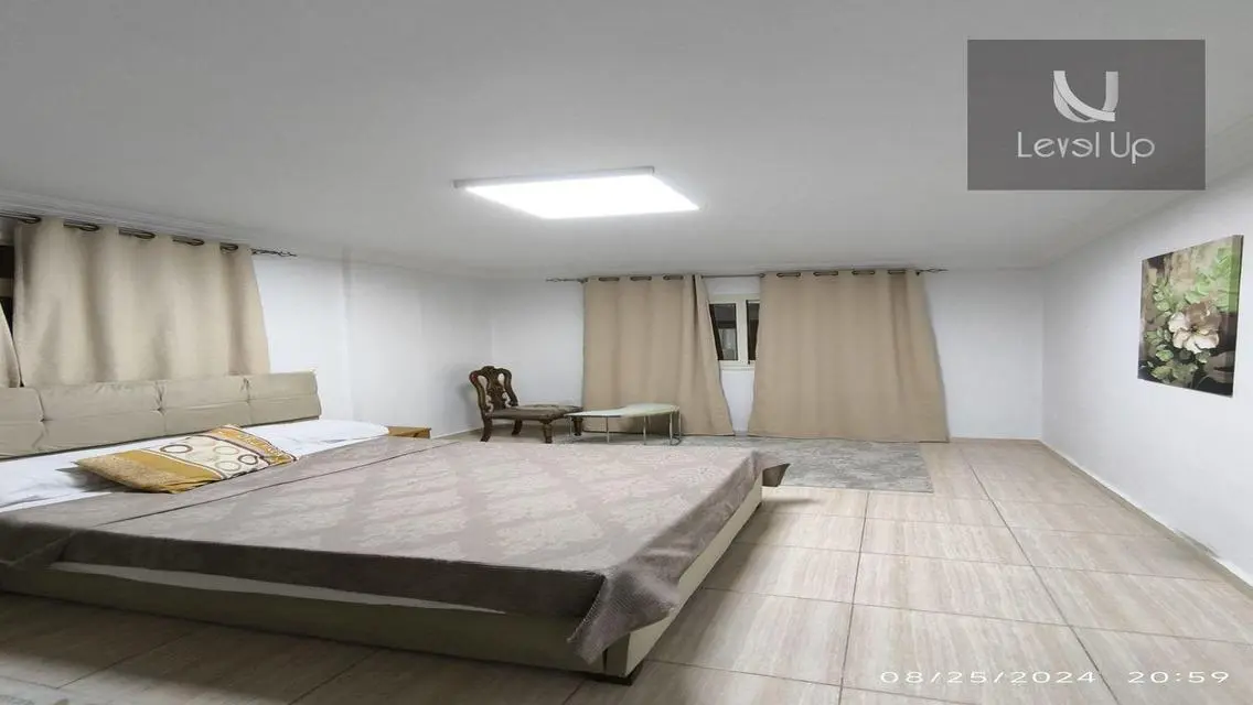 للايجار شقه 200متر مفروشه بالكامل في عمارات النرجس