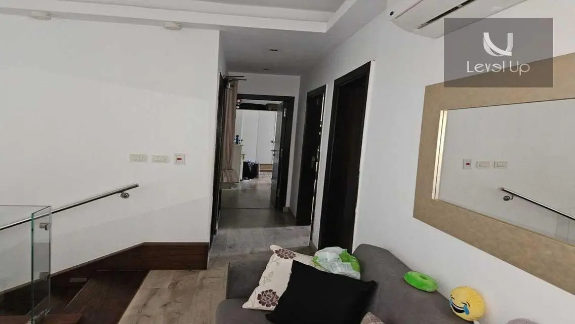 Duplex for sale with air conditioners in Eastown
