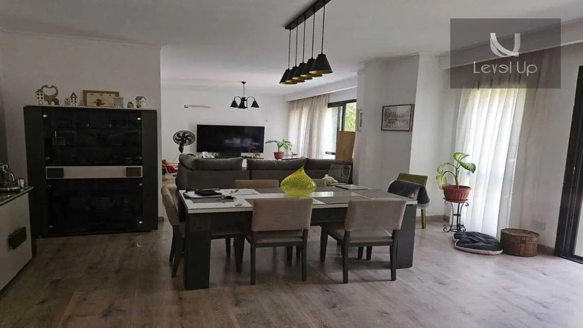 Duplex for sale with air conditioners in Eastown