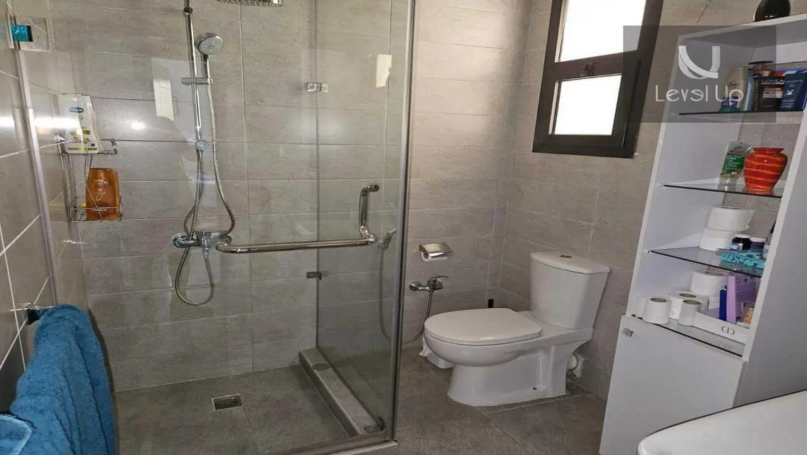 Duplex for sale with air conditioners in Eastown