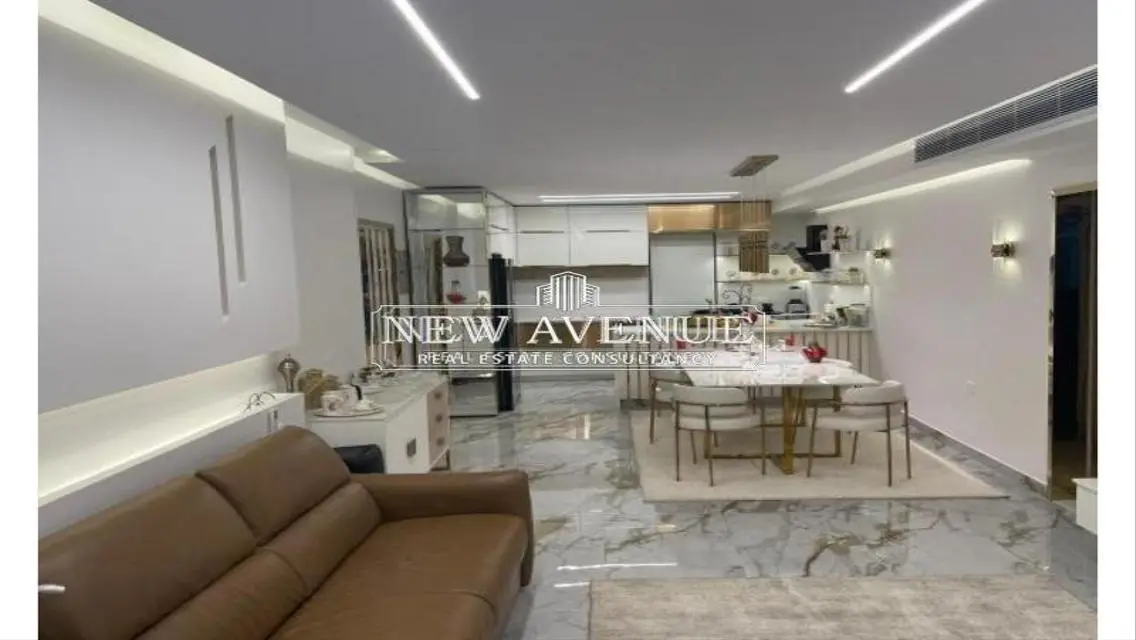 Luxurious Apartment with Generous Space in Prime Location