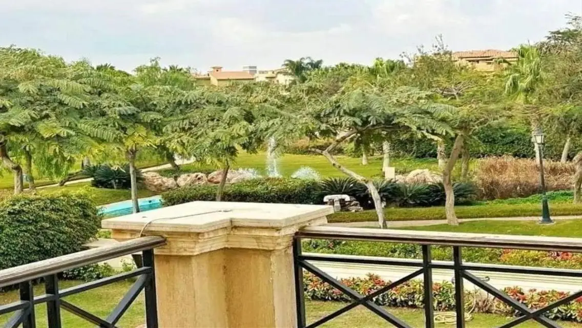 Villa for sale 450m VIP location in Stone Park