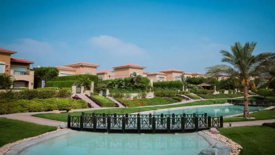 Villa for sale 450m VIP location in Stone Park