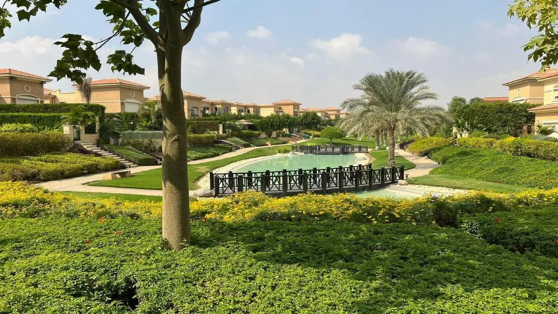 Villa for sale 450m VIP location in Stone Park
