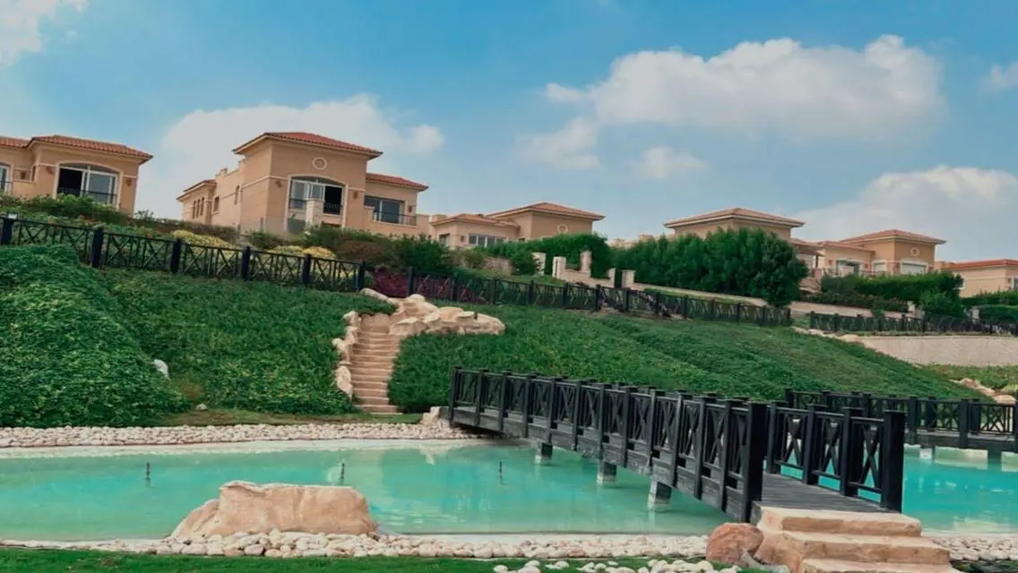 Villa for sale 450m VIP location in Stone Park