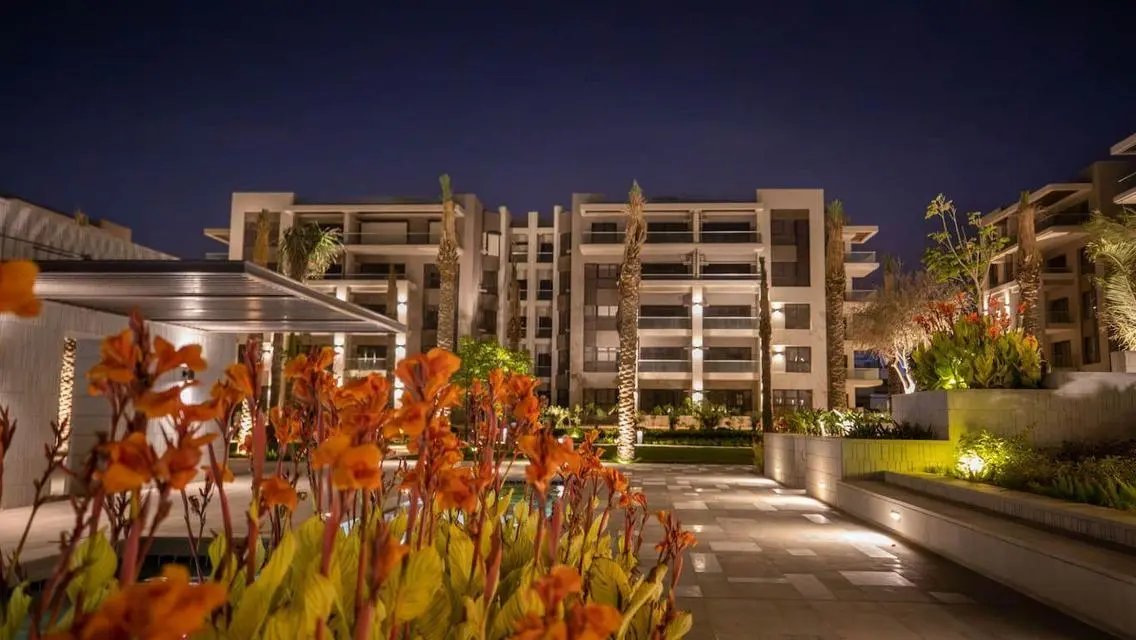 Apartment 167m with VIP view ready to move