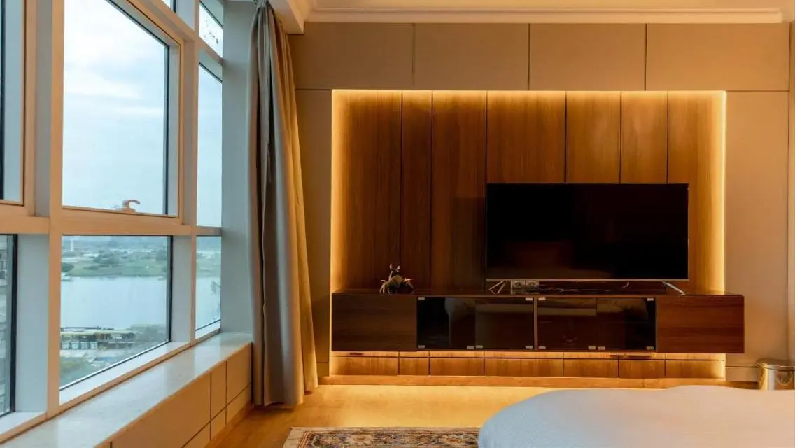 last apartment with hotel finishing 430 dir Cornic