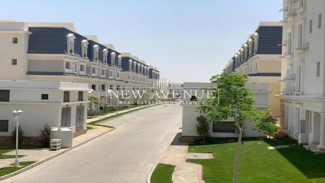 Stunning 250 sqm Apartment in the Heart of the City