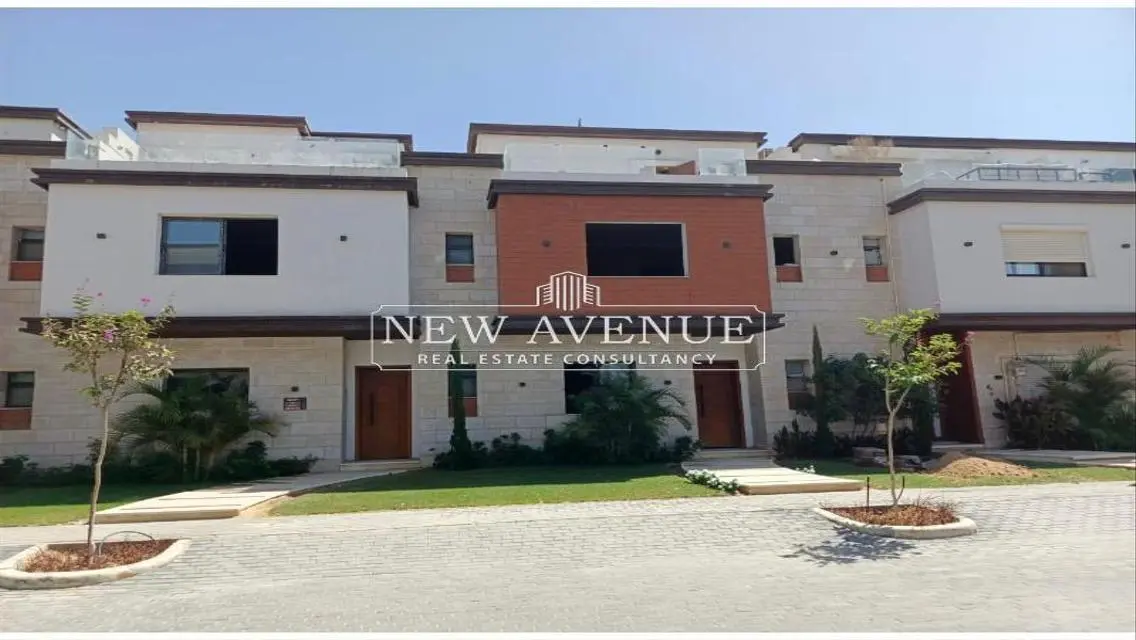 Townhouse Ready to move for sale in  Azzar 1