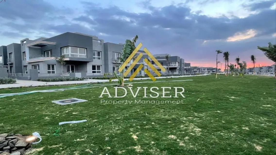 Luxury 3-Bedroom Apartment with Stunning Views
