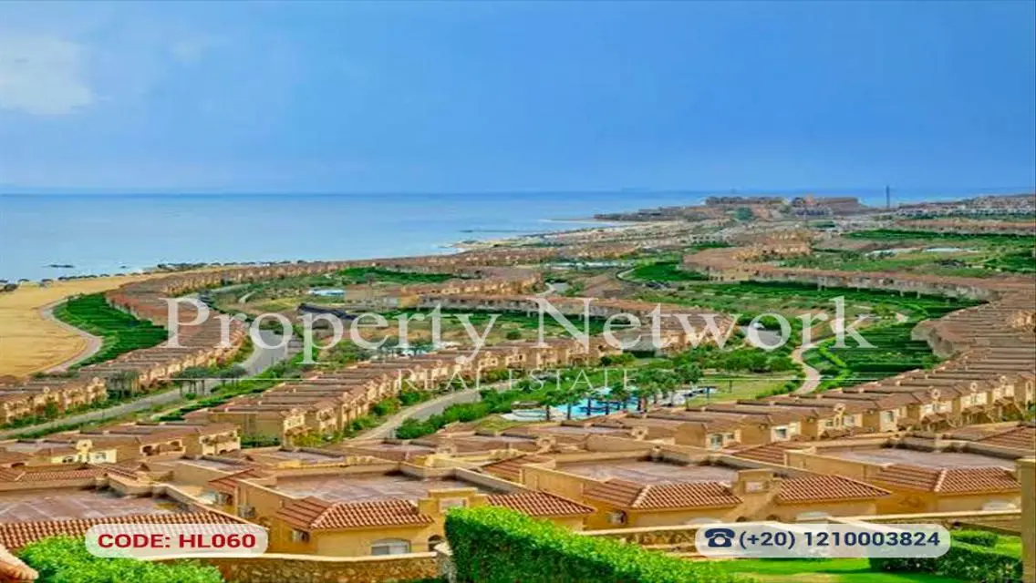 Twin House 180 m²  for Sale in Telal Sokhna