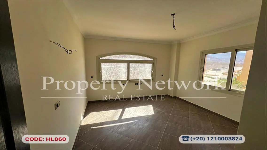 Twin House 180 m²  for Sale in Telal Sokhna