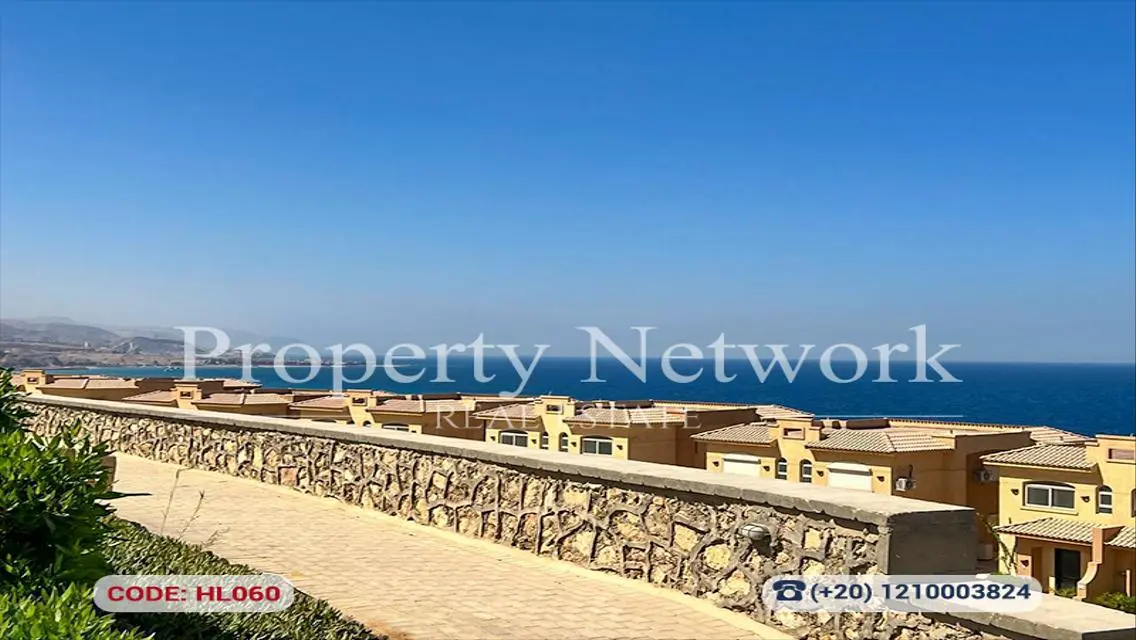 Twin House 180 m²  for Sale in Telal Sokhna