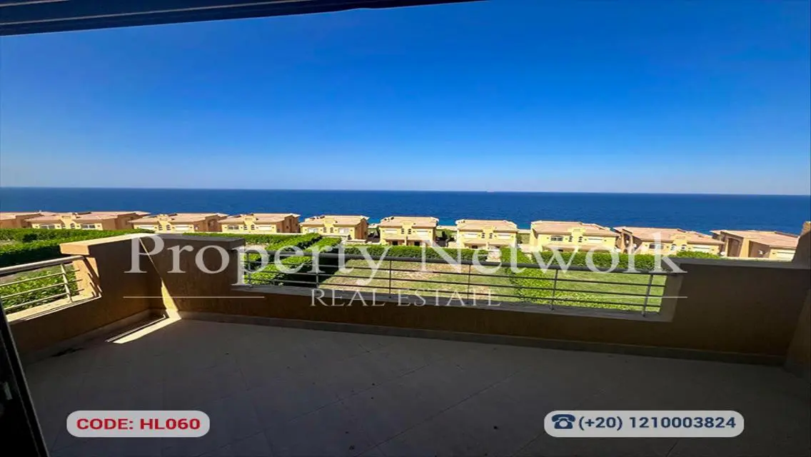 Twin House 180 m²  for Sale in Telal Sokhna