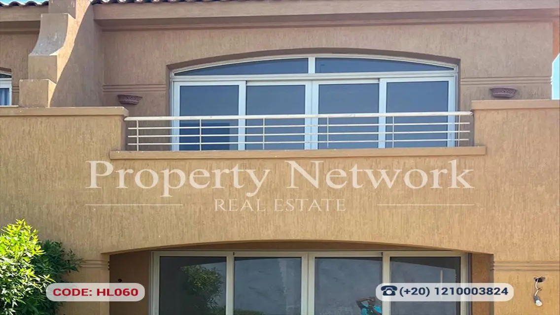 Twin House 180 m²  for Sale in Telal Sokhna