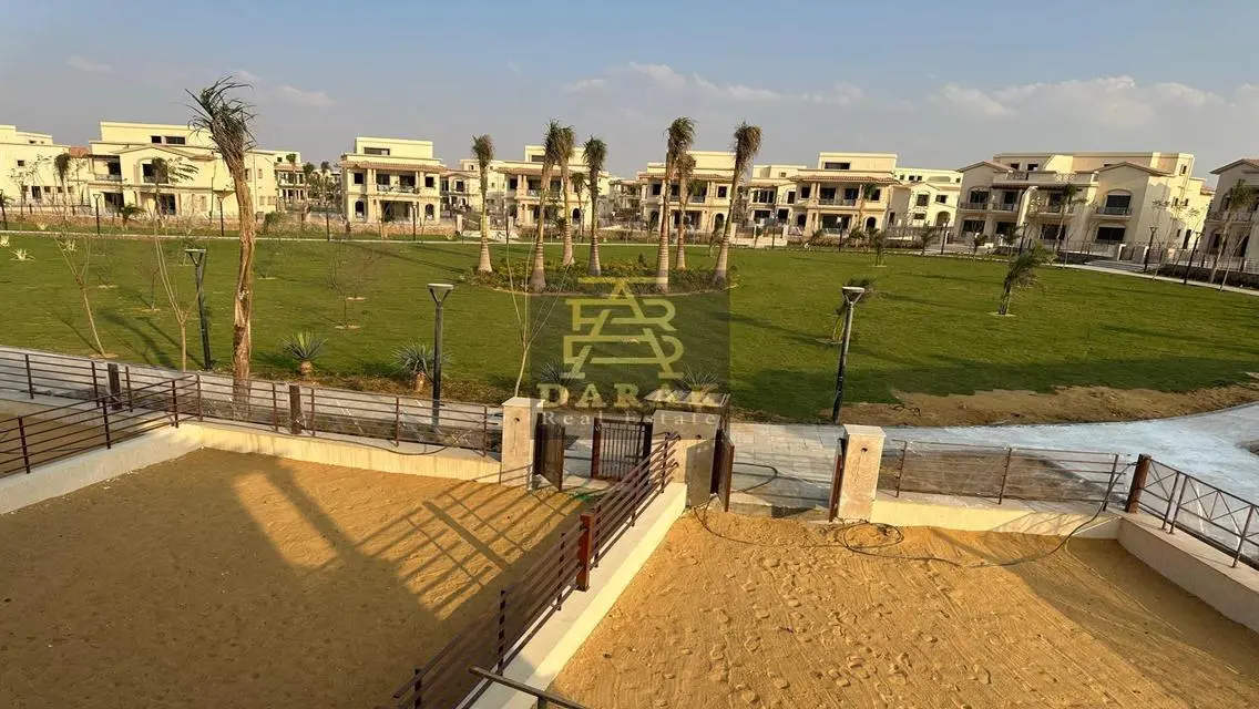 Corner Villa for Sale in Madinaty Wide Garden View