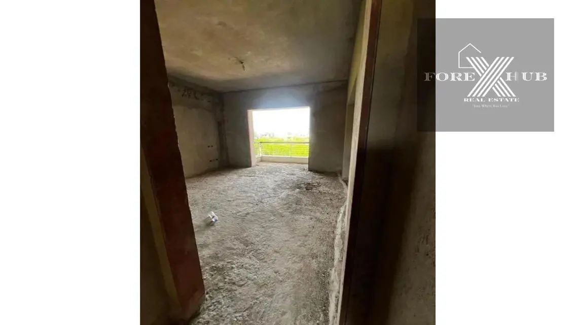 In luxury townhouse for sale in IVORYHILL Compound