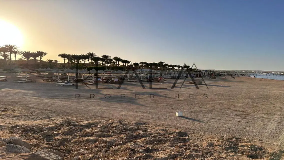 Twin House Directly on Lagoon, 0% Dp over 6 Years