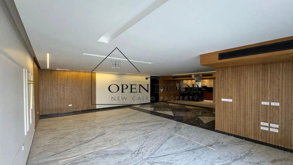 Luxury Apartment with Stunning Views for Sale