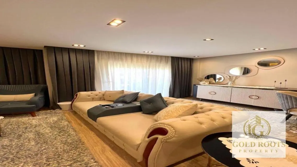 Super Lux Unfurnished in Stone Residence Compound