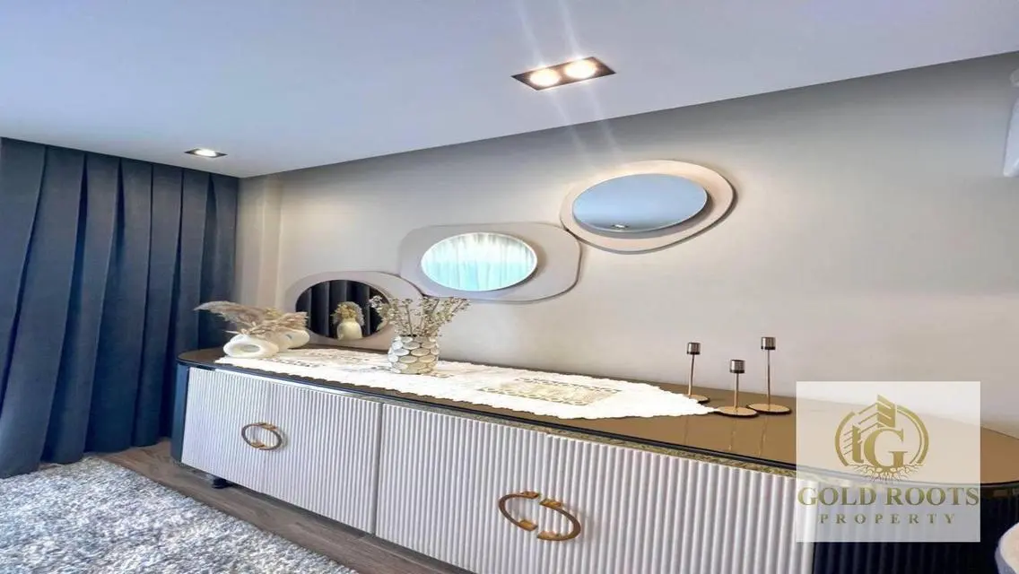 Super Lux Unfurnished in Stone Residence Compound