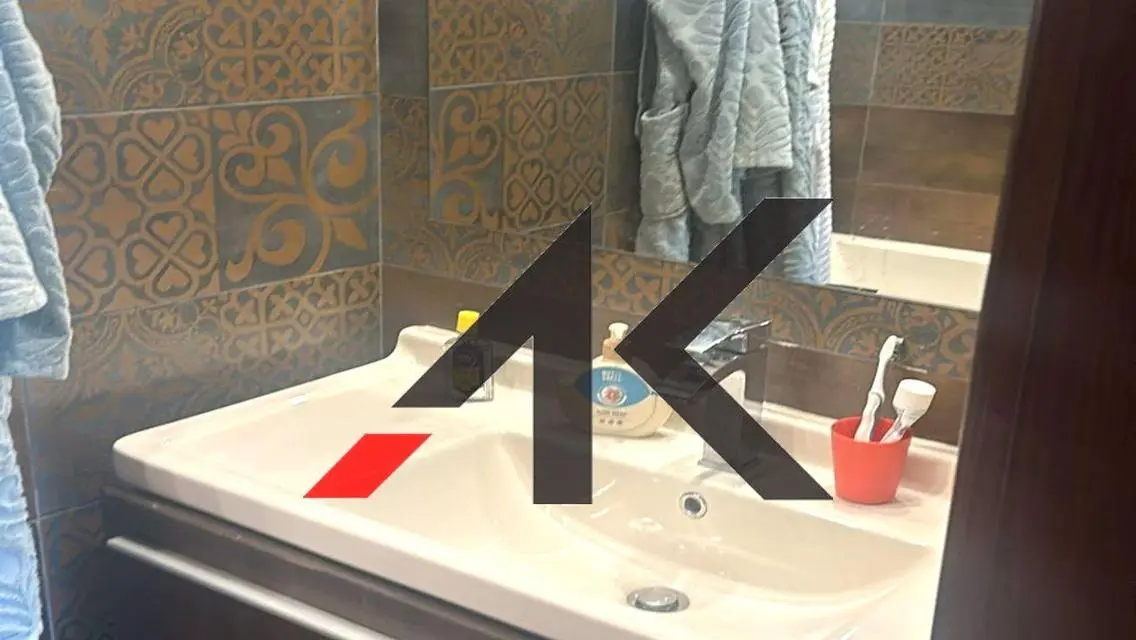 Furnished Apartment in Mountain View Hyde Park
