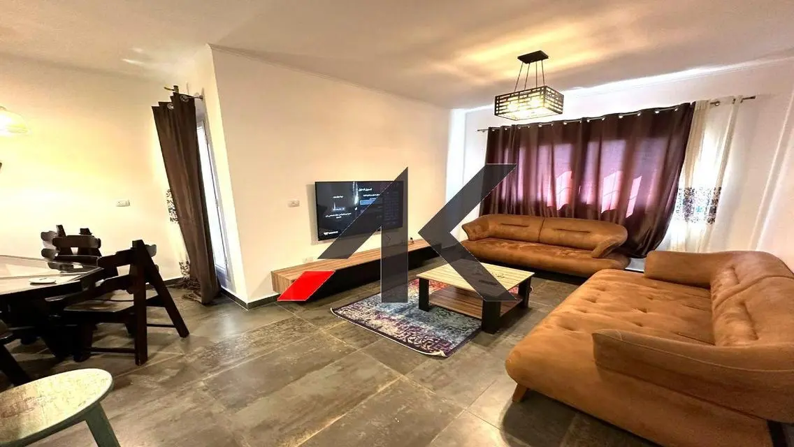 Furnished Apartment in Mountain View Hyde Park