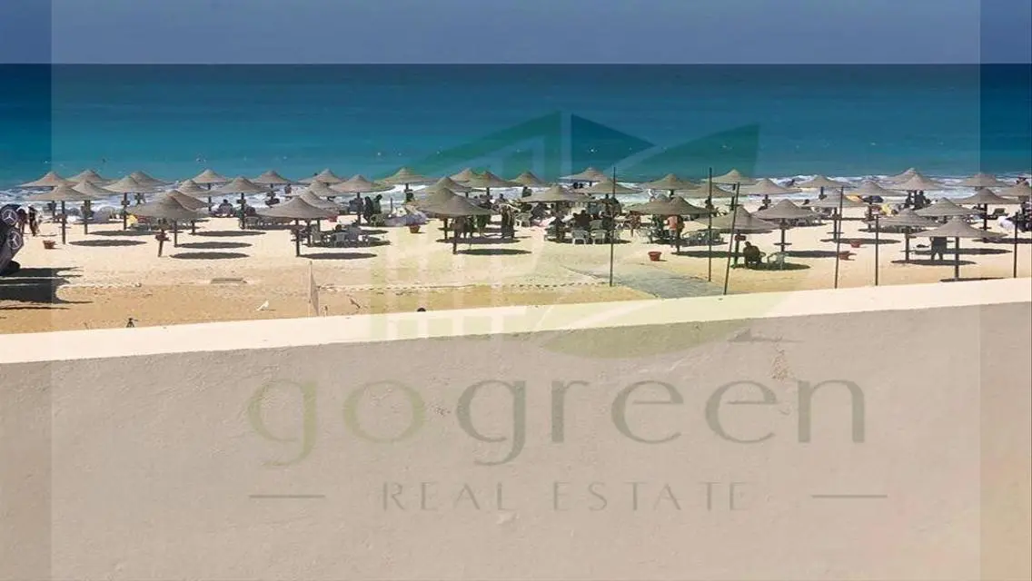 Finished villa for resale first sea row - Stella