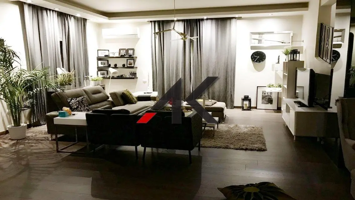 luxurious Finished Stand Alone For Sale-Les Rois
