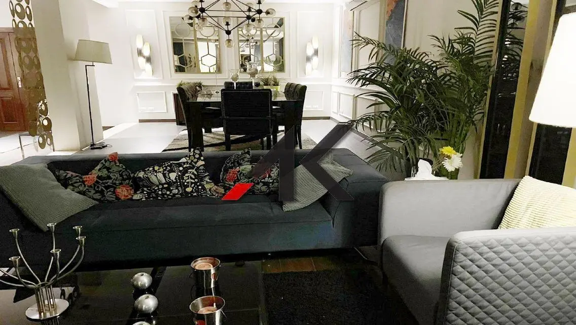 luxurious Finished Stand Alone For Sale-Les Rois