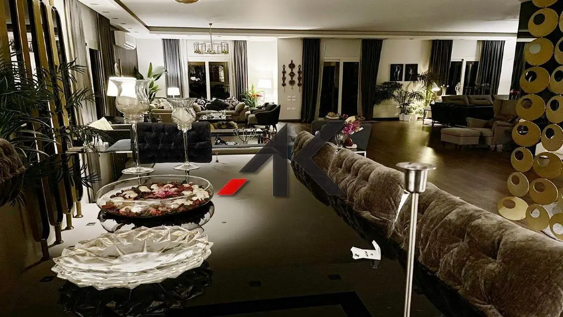 luxurious Finished Stand Alone For Sale-Les Rois