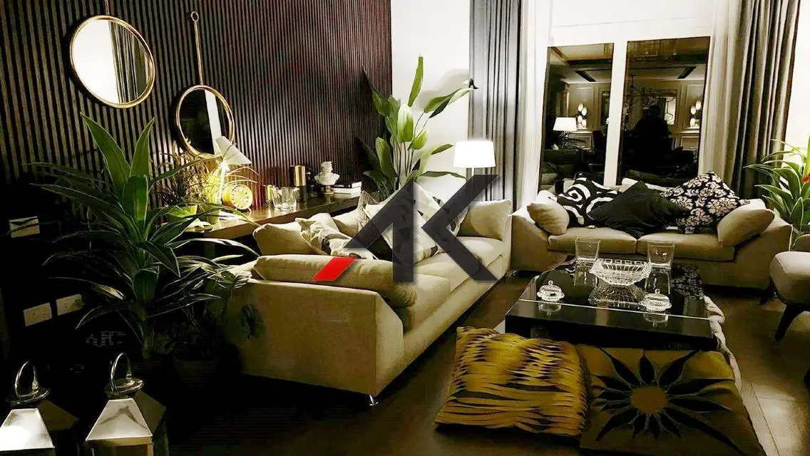 luxurious Finished Stand Alone For Sale-Les Rois