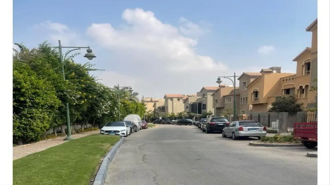 Stand alone Semi Furnished for sale Katameya hills