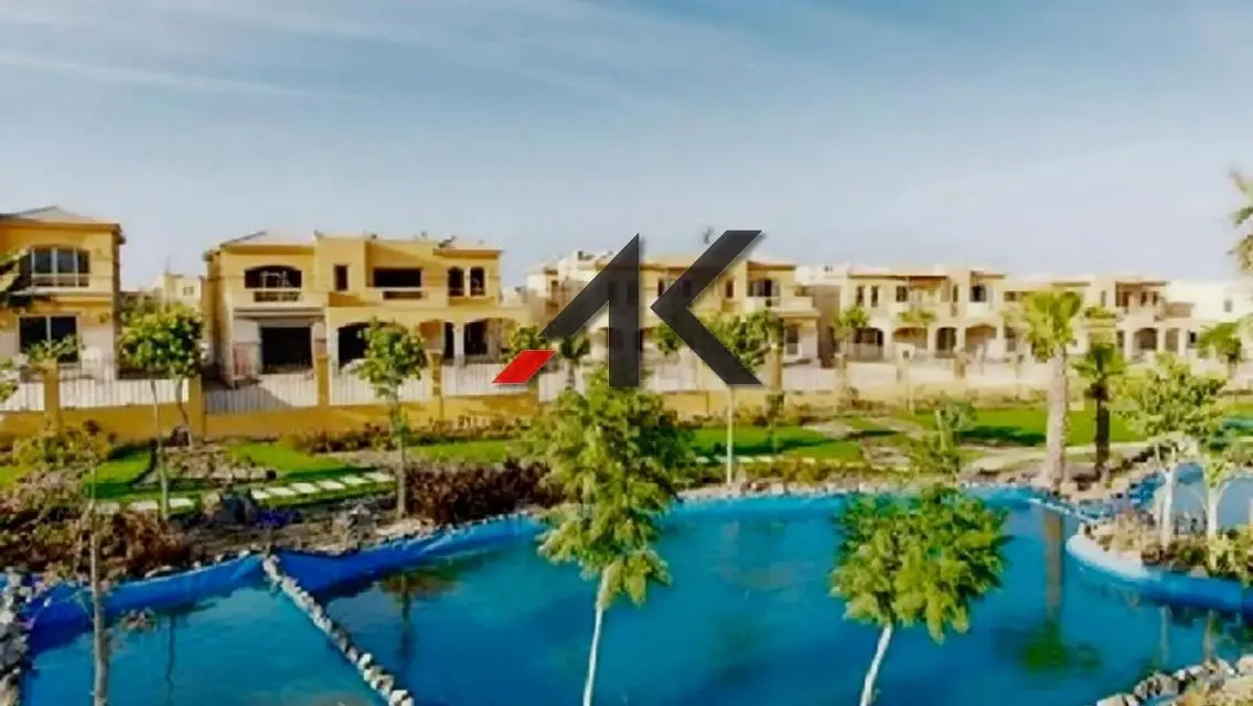 فيلا مستقلة بموقع مميز للبيع في جاردينيا سبرنجز