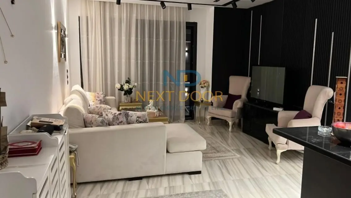 شقة تشطيب سوبر لوكس للبيع فى الباتيو كاسا