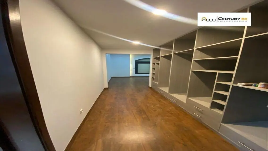 Ground floor apartment with garden for rent in Miv