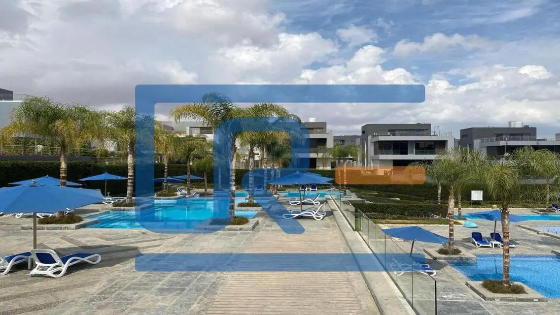 TownHouse Semi finished  for sale Patio Zahra