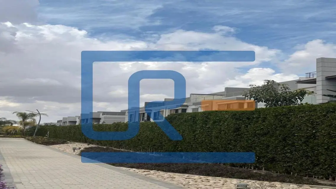 TownHouse Semi finished  for sale Patio Zahra