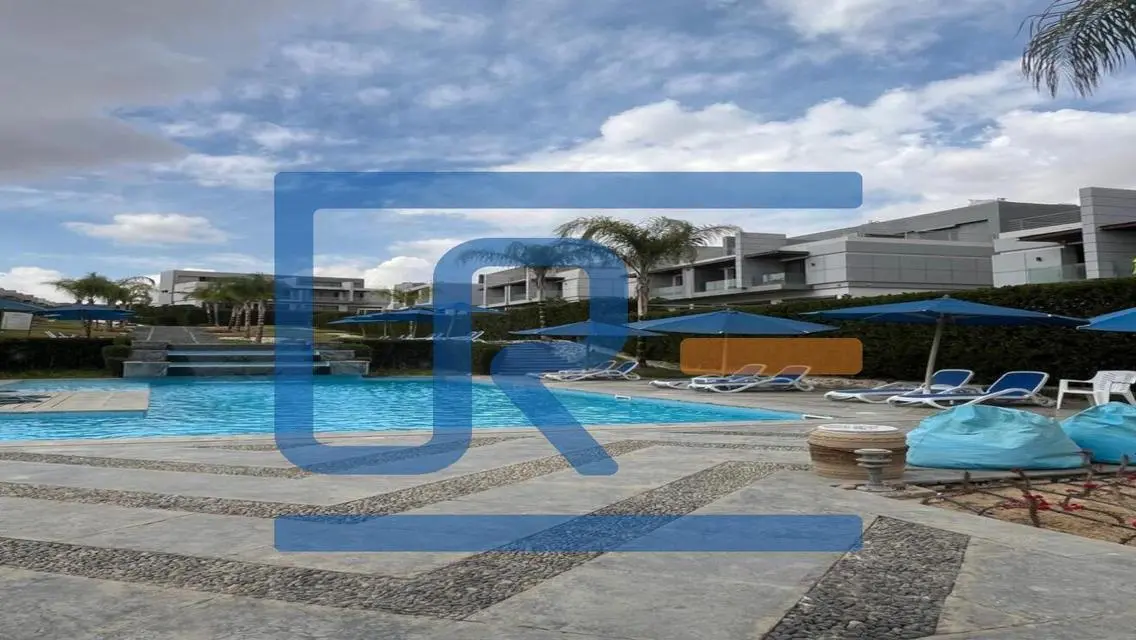 TownHouse Semi finished  for sale Patio Zahra