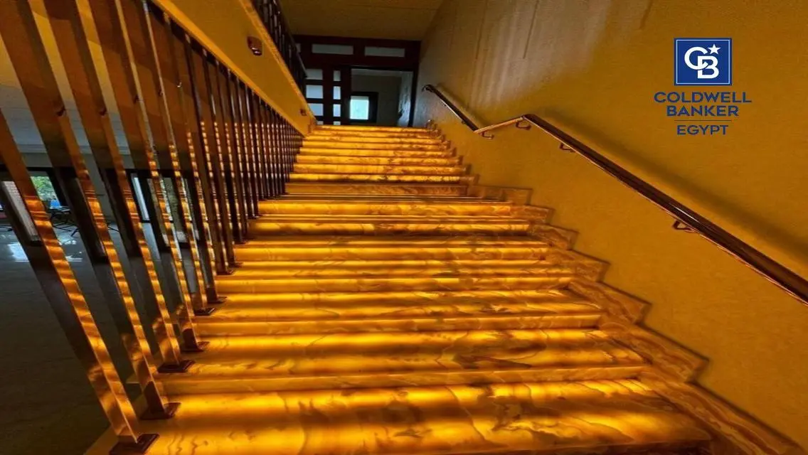 تاون هاوس كورنر تشطيب كامل أستلام فوري هايد بارك