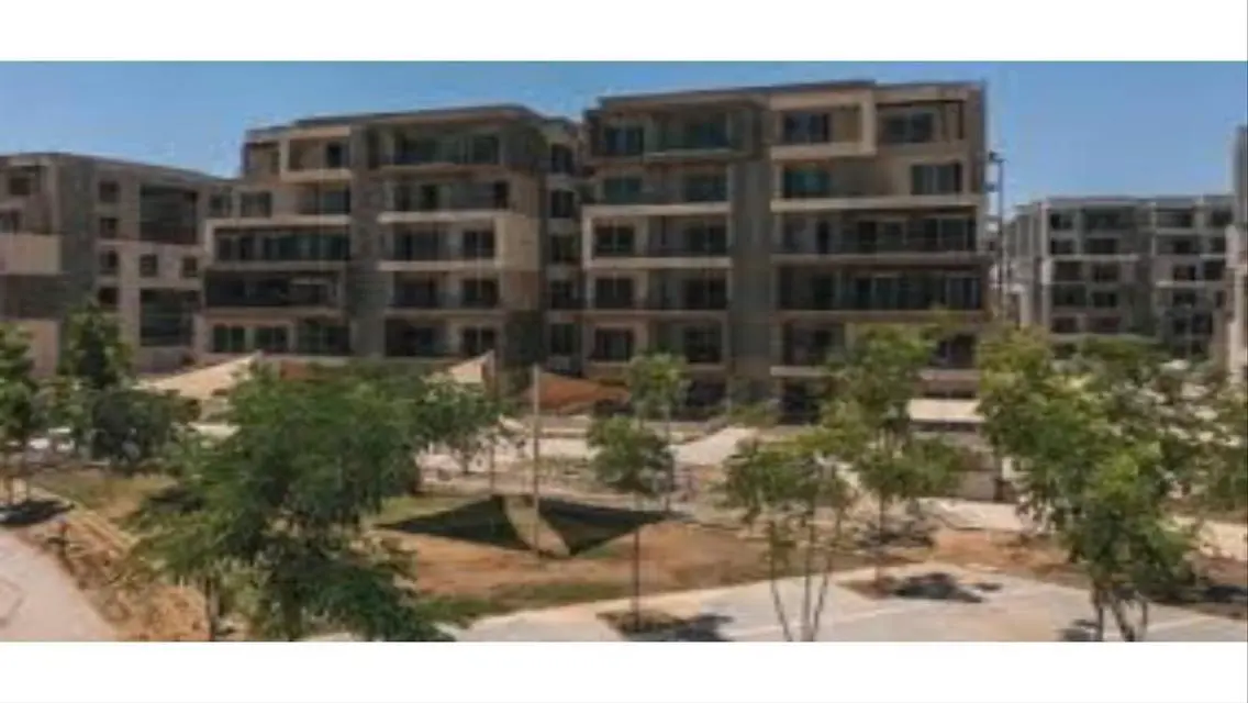 Typical Floor Apartment in palm hills new Cairo