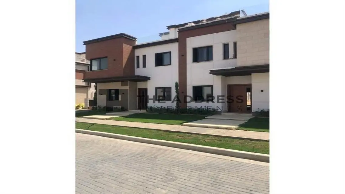 installments 10yrs Own a Townhouse in AZZAR