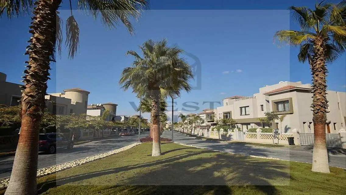 Villa for rent in Golf Extension Palm hills