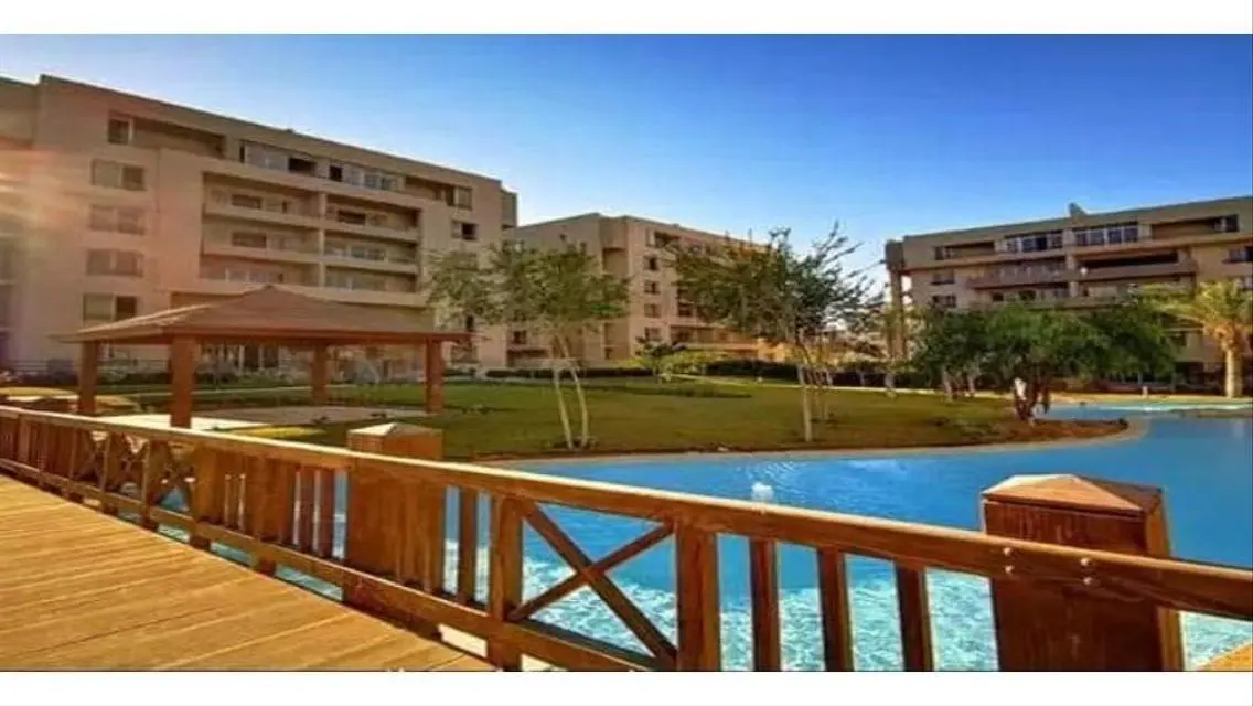 شقه متشطبه بالكامل جاهزه للسكن للبيع في ذا سكوير